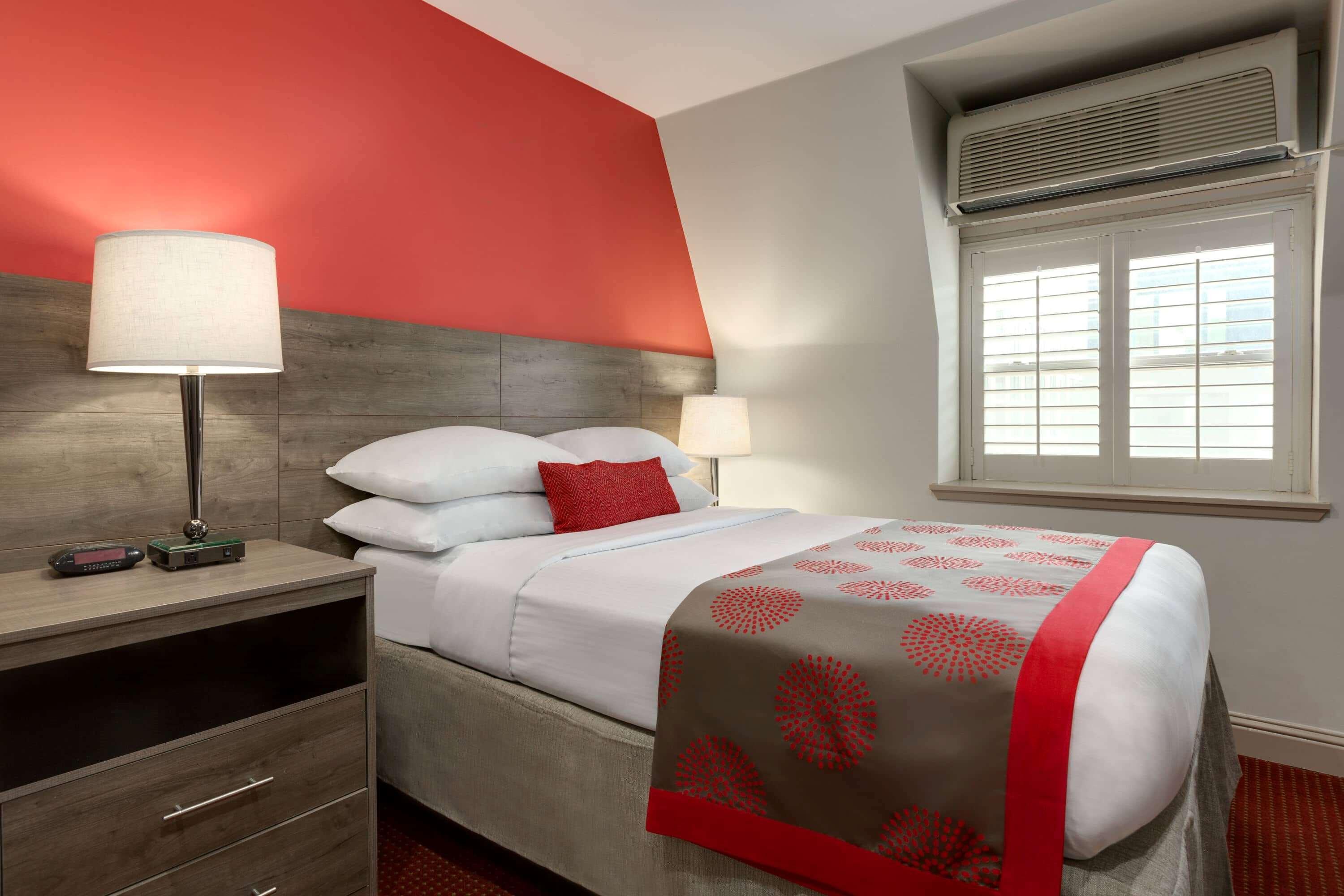 Ramada By Wyndham Oakland Downtown City Center Exteriör bild