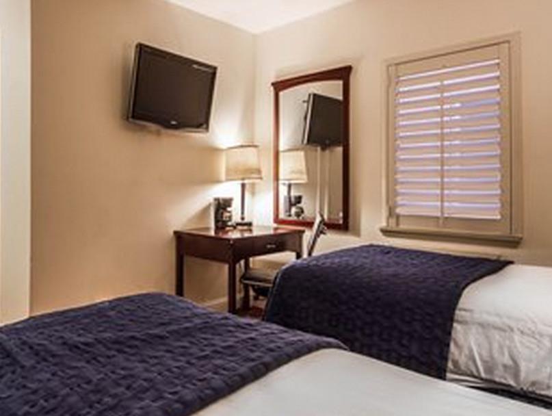 Ramada By Wyndham Oakland Downtown City Center Exteriör bild